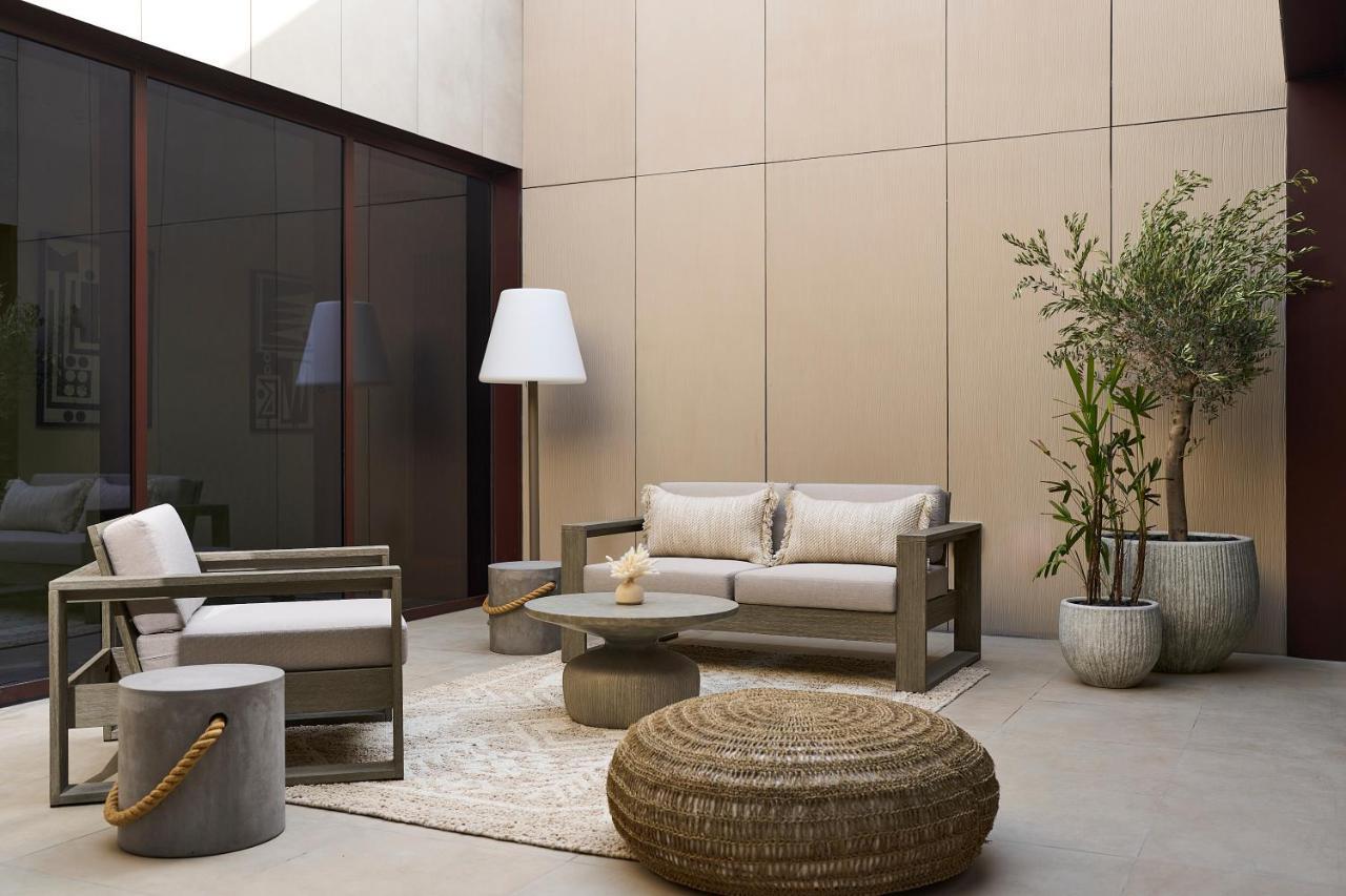 Erth Abu Dhabi Hotel Kültér fotó